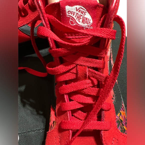 Van’s Red Chinese New Year 🧧 Unisex Shoes Women 8.5 Men 7 - Picture 6 of 9